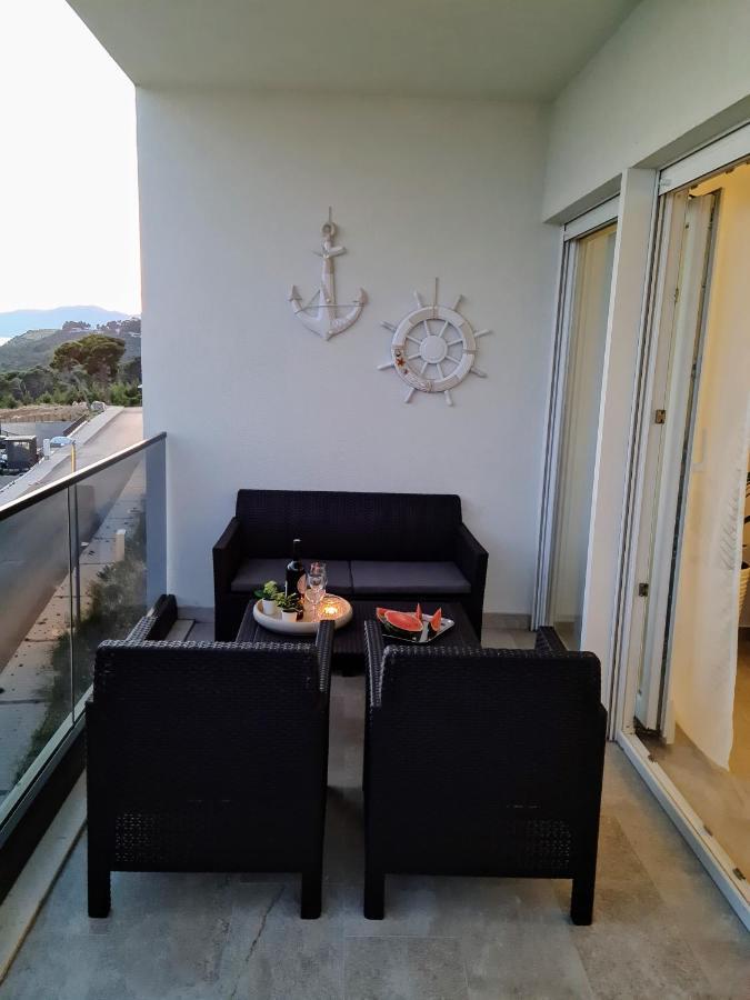 Apartment Ivona With Beautiful Seaview ماكارسكا المظهر الخارجي الصورة