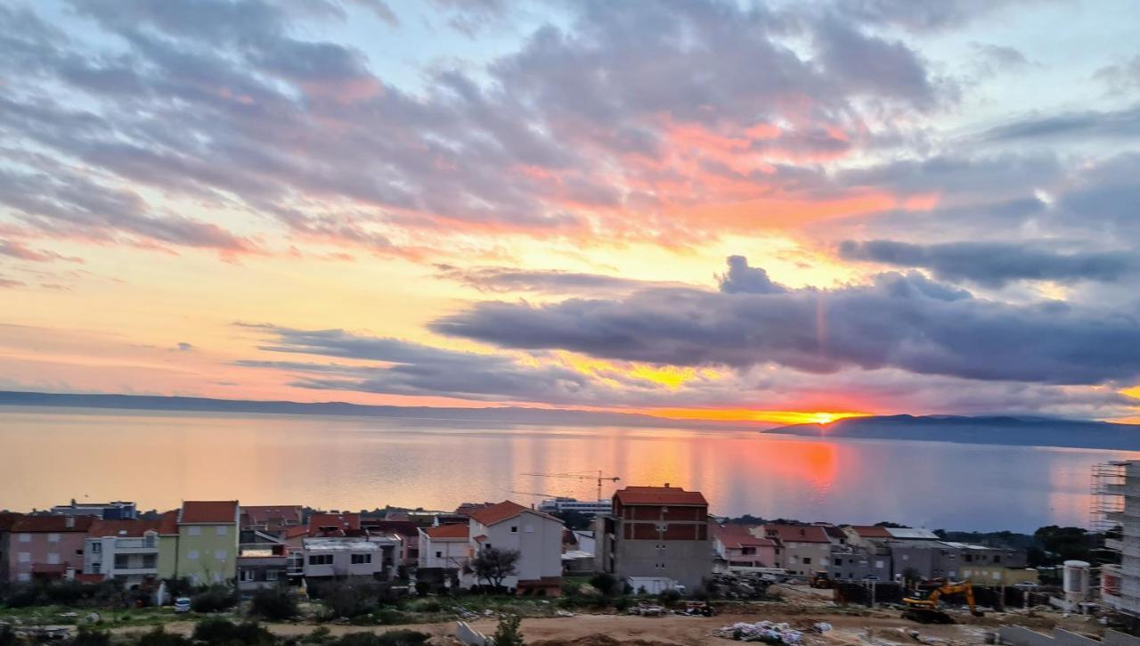 Apartment Ivona With Beautiful Seaview ماكارسكا المظهر الخارجي الصورة