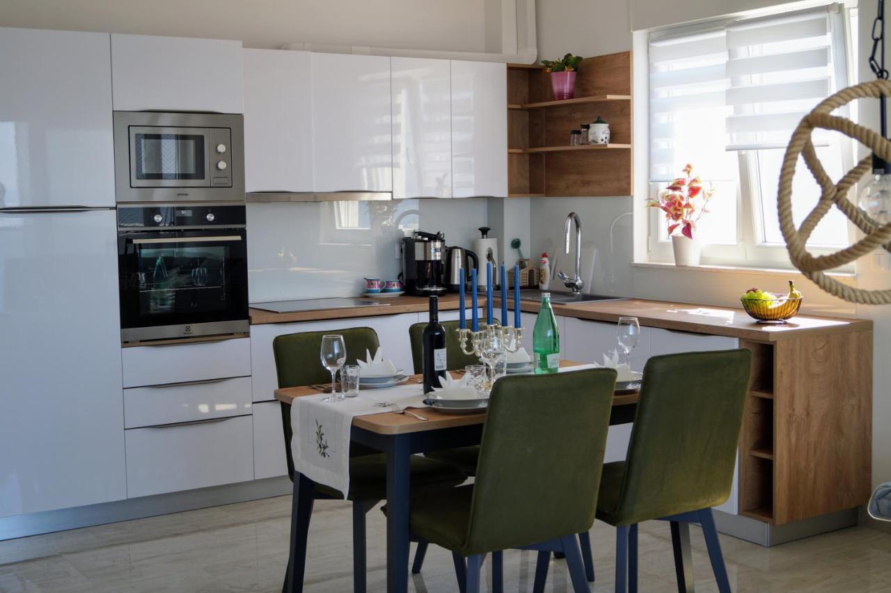 Apartment Ivona With Beautiful Seaview ماكارسكا المظهر الخارجي الصورة